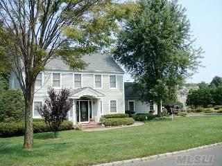 14 Forsythe Meadow Ln, Stonybrook, NY 11790-1842