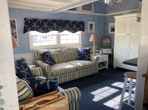 34 Tarpon Way, Lavallette, NJ 08735-1329