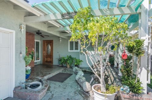 8882 Mays Ave, Garden Grove, CA 92844-2642