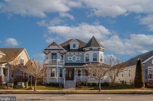 106 Arch St, Milton, DE 19968-2209