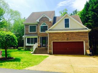 3829 Cluster Way, Williamsburg VA  23188-7878 exterior