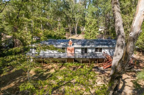 14414 Tim Burr Ln, Grass Valley CA  95945-7820 exterior