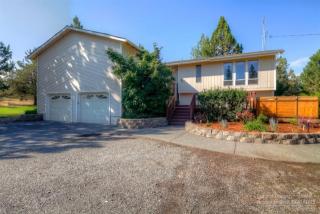 1157 47th St, Eagle Crest, OR 97756-9311