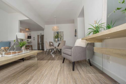 1704 Ebers St, San Diego CA  92107-3504 exterior