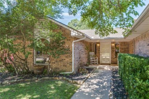 2328 Houston Ave, Norman, OK 73071-4220