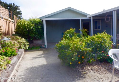 967 White Dove Dr, Santa Maria CA  93455-6302 exterior