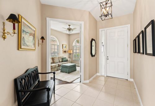 7713 Red River Rd, West Palm Beach, FL 33411-5816