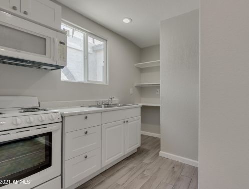 16 Madden Dr, Avondale, AZ 85323-2174