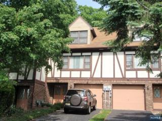 140 Garside Ave, Wayne NJ 07470-2459 exterior