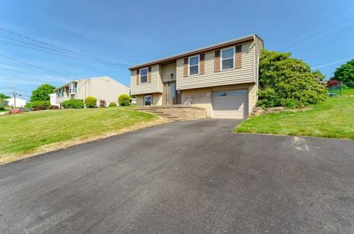 3107 Countryside Dr, Allison Park, PA 15101-3935
