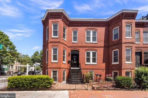 817 T St, Washington DC 20001-4119 exterior