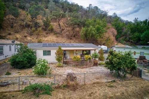 6845 Rosemont Dr, Lucerne, CA 95458-8579
