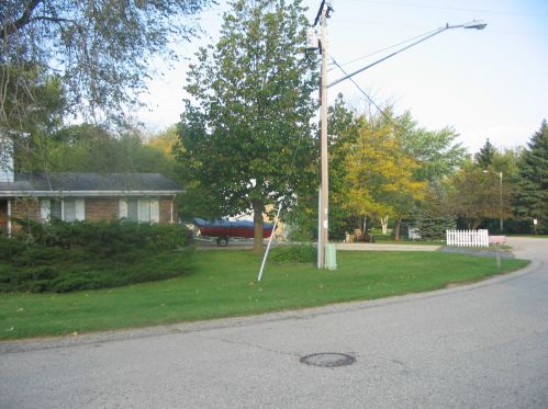 171 Wolf Dr, Dousman, WI 53118-9311