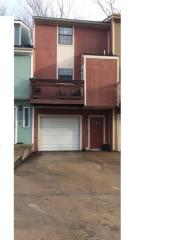 1921 Lawrence Ct, Kansas City KS  66103-2218 exterior