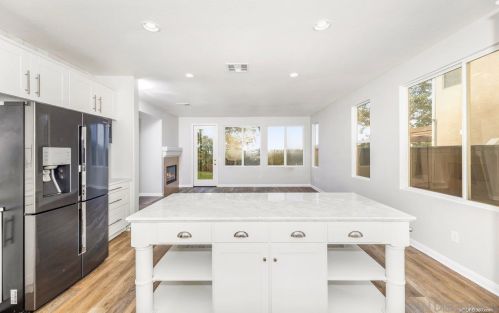 5234 Westport View Dr, San Diego, CA 92154-5828