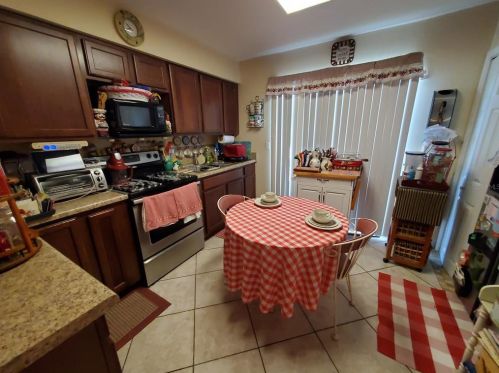1229 Waterview Blvd, Lakeland, FL 33801-6749