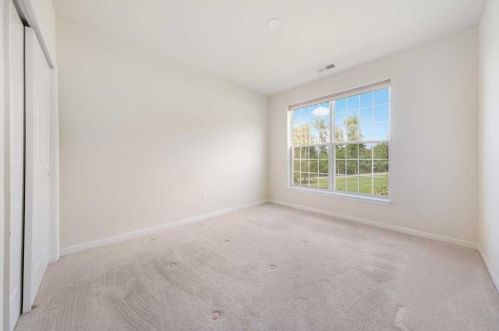 2004 Bennington Dr, Fishkill NY exterior