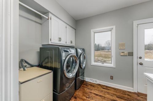 11616 Lafayette Pl, Thiensville WI  53092-1561 exterior