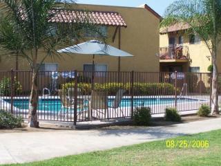 4810 Vincent Ave, Covina CA  91722-1055 exterior