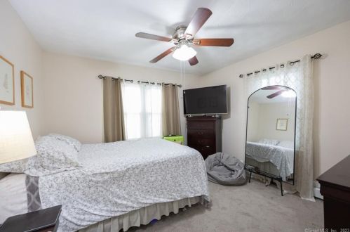 82 Middlefield Ave, Waterbury CT  06705-2723 exterior