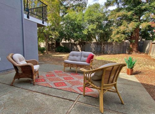 118 Oakmeade Ct, Vacaville CA exterior