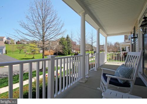 112 Lindley Ln, Pottstown, PA 19465-7567