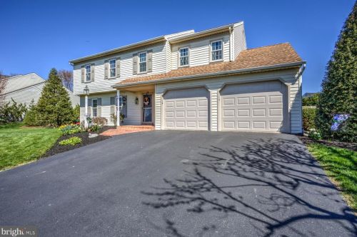 75 Rosewood Dr, Brownstown, PA 17508-5088