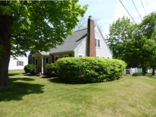 306 Jefferson Hts, Woodford, VT 05201-2327