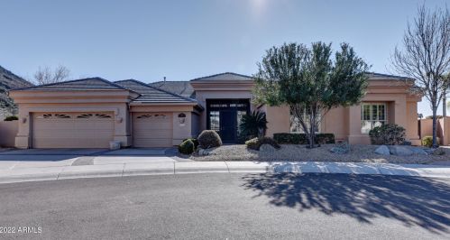 5275 Quail Ave, Glendale, AZ 85308-9143