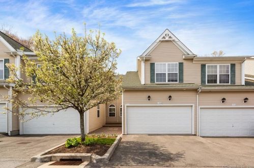 1308 Lexington Blvd, Bethel, CT 06801-1348