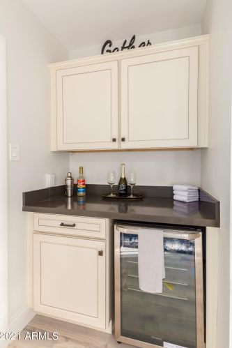 8334 Oak St, Scottsdale AZ  85257-2852 exterior