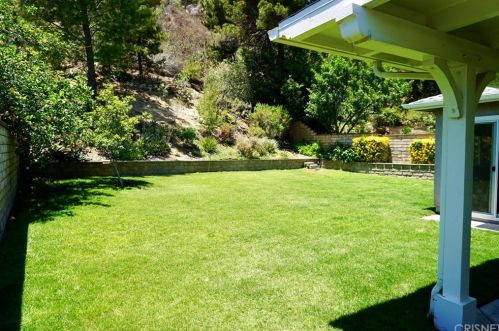 31565 Hipshot Dr, Santa Clarita, CA 91384-2522