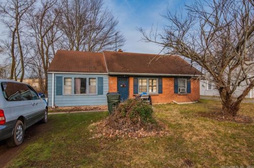 455 Middletown Ave, Hartford, CT 06109-3809