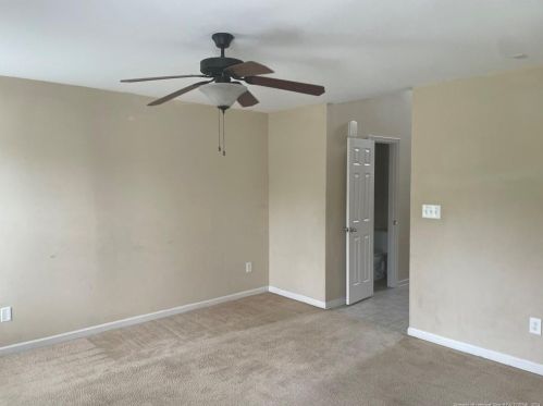2149 Gray Goose Loop, Fayetteville NC  28306-3573 exterior