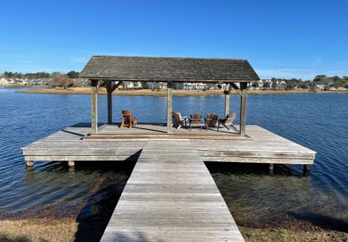 1898 Brittlebush Ln, Johns Island SC  29455-6717 exterior