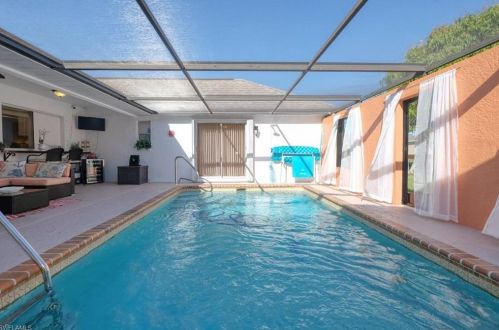 1125 47 Ter, Cape Coral FL  33904-9165 exterior