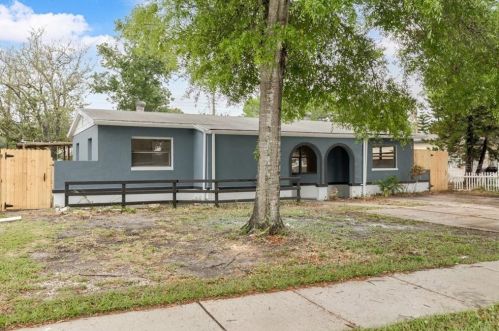 6890 80th Ave, Pinellas Park, FL 33781-2015