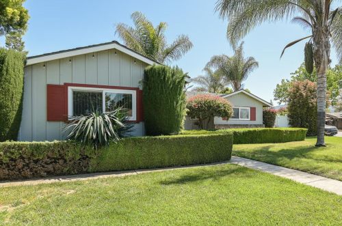 390 El Toro Way, Gilroy, CA 95020-4409