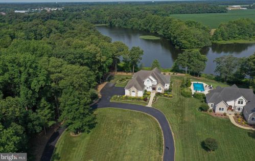 30600 Cypress Ln, Laurel DE  19956-3512 exterior
