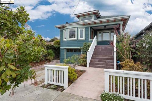 4336 Essex St, Oakland CA  94608-1216 exterior