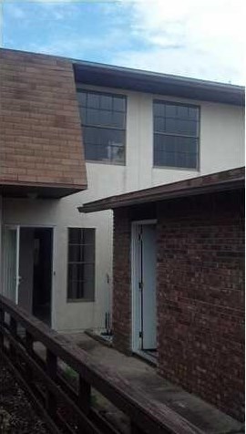 143 5th Ave, Shalimar, FL 32579-2014