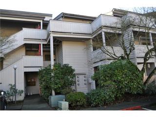 2517 4th St, Seattle, WA 98056-4064