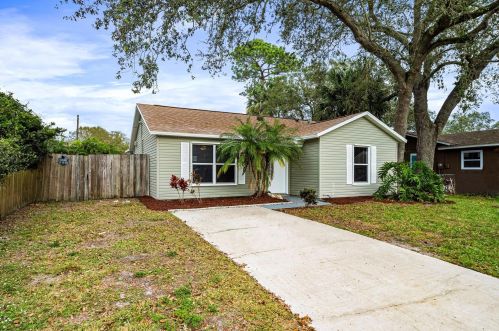 3486 1st St, Vero Beach, FL 32968-2508