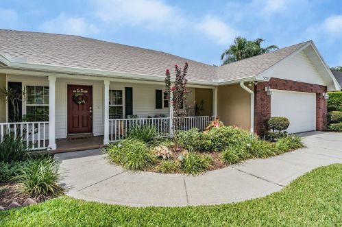5290 Bloomfield Blvd, Lakeland, FL 33810-8221