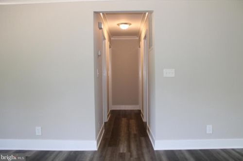 9085 James Madison Pkwy, Owens VA  22485-4903 exterior