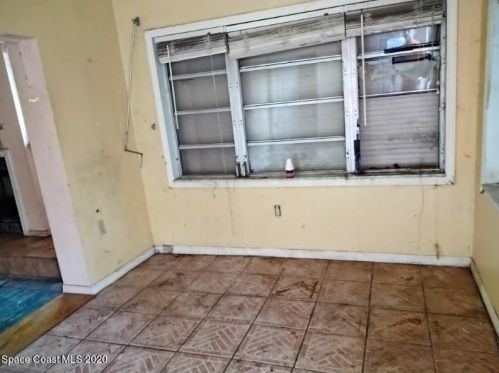 228 Capron Rd, Cocoa, FL 32927-5159