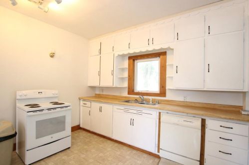 181 Doty St, Fond Du Lac, WI 54935-3364