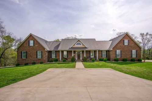 303 Highway 100, Fairfield, TN 37033-1207