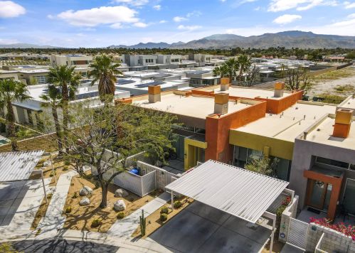 3588 Quiet Side St, Palm Springs CA  92262-0422 exterior