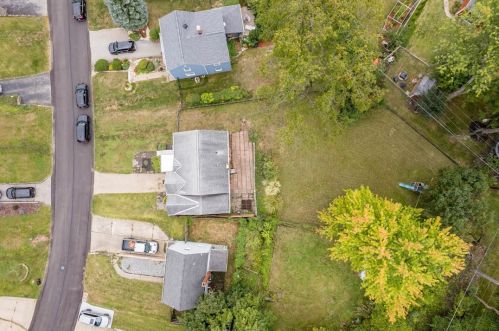 337 Delano Dr, Pittsburgh, PA 15236-4470